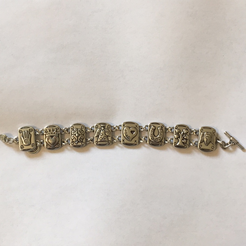 Reversible bracelet